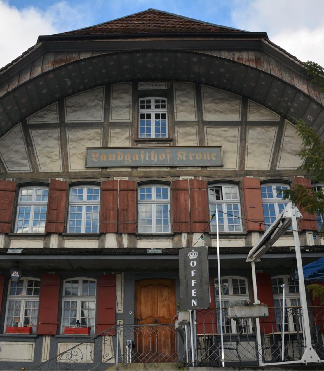 Hotel Krone Uetendorf エクステリア 写真